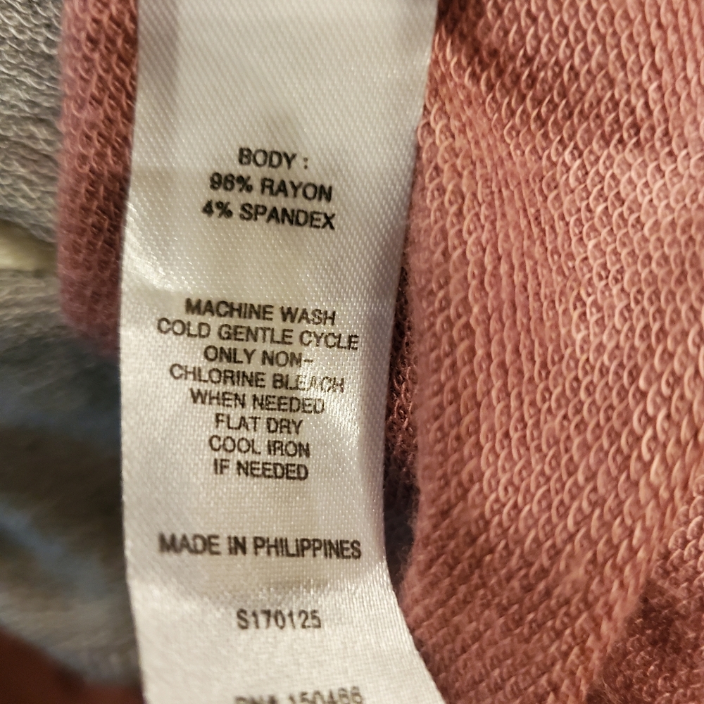 LS Colorblock Hoodie - Picture 3 of 3